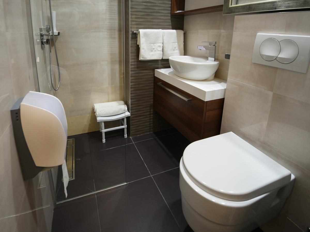 Hotel Ideo Lux Ниш Екстер'єр фото